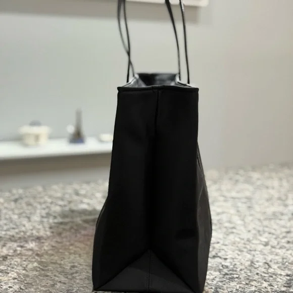 Kate Spade - SAM Icon KSNY Medium Tote - Picture 7 of 12